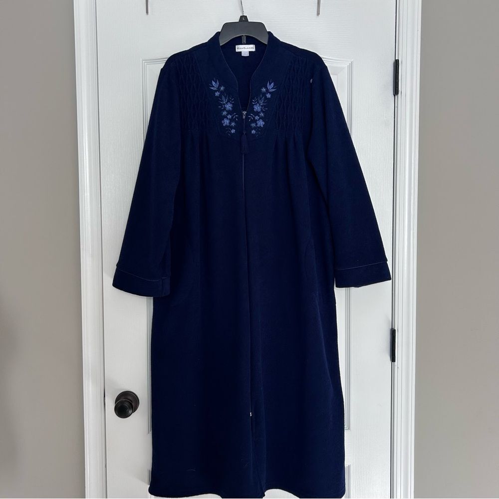 Miss Elaine Women’s Blue Full Zip Robe Embroidered Tassel Size Extra Large